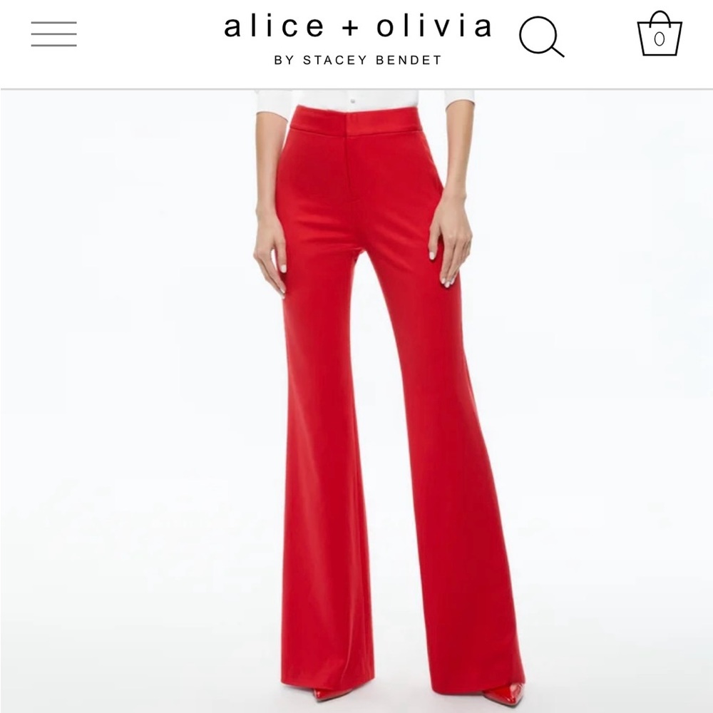 Deanna High Waist Flare Pants
Alice + Olivia